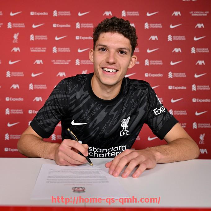 球盟会官网-法甲青训计划执行效果及对俱乐部未来贡献分析