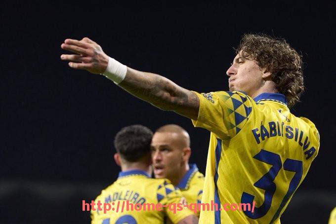 球盟会官网-2025世俱杯红黄牌数据全统计,揭示赛事纪律变化趋势